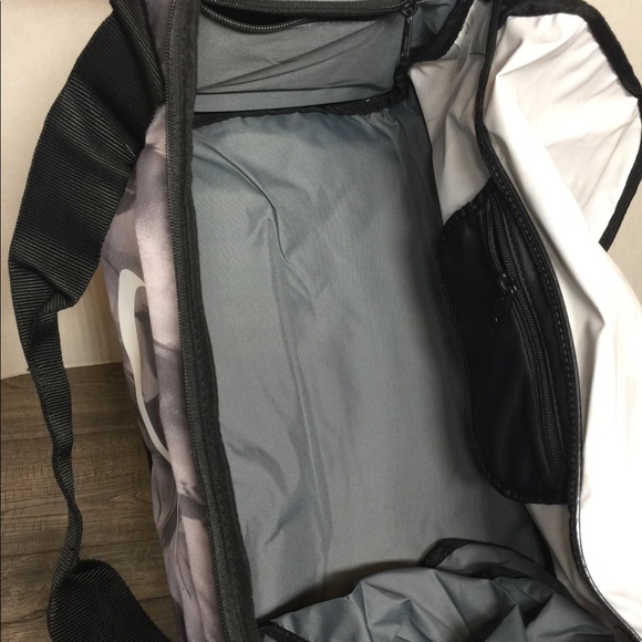 🛍NIKE BRASILIA DUFFLE BAG 61L como - Picture 6 of 8
